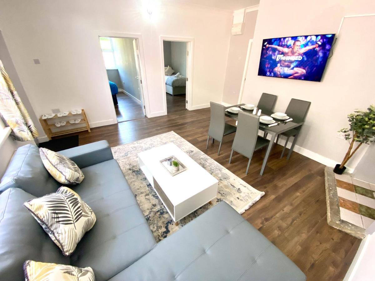 Apartamento 2 Bed Town Centre Nr Theatre Free Park Wi-Fi & Garden Aylesbury  Exterior foto