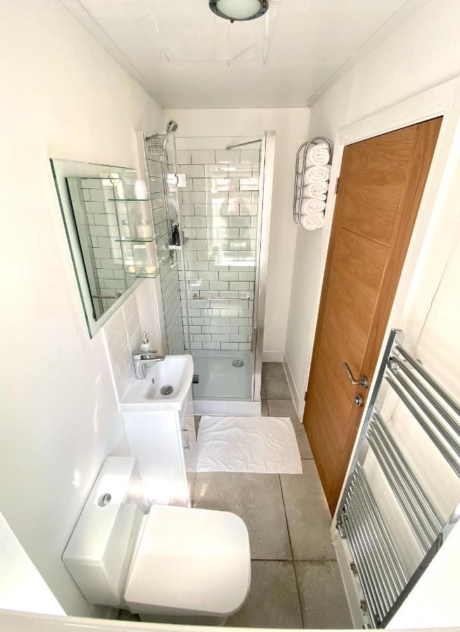 Apartamento 2 Bed Town Centre Nr Theatre Free Park Wi-Fi & Garden Aylesbury  Exterior foto
