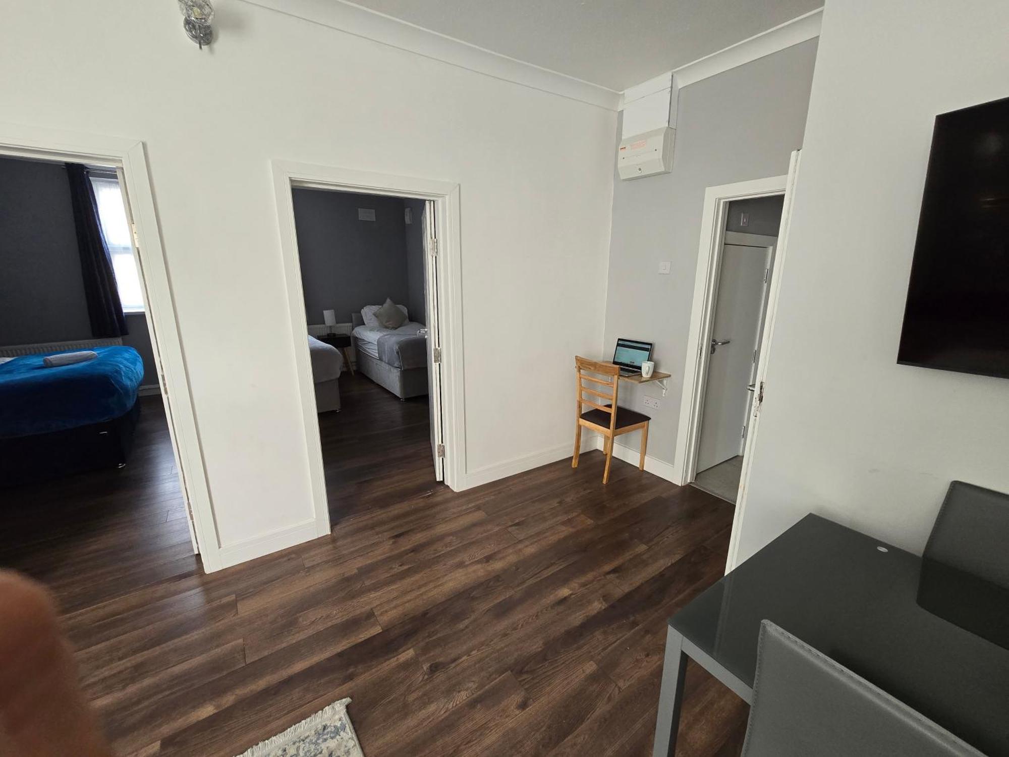Apartamento 2 Bed Town Centre Nr Theatre Free Park Wi-Fi & Garden Aylesbury  Exterior foto